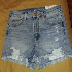 Who Wears Short Shorts? YOU Wear Short Shorts!